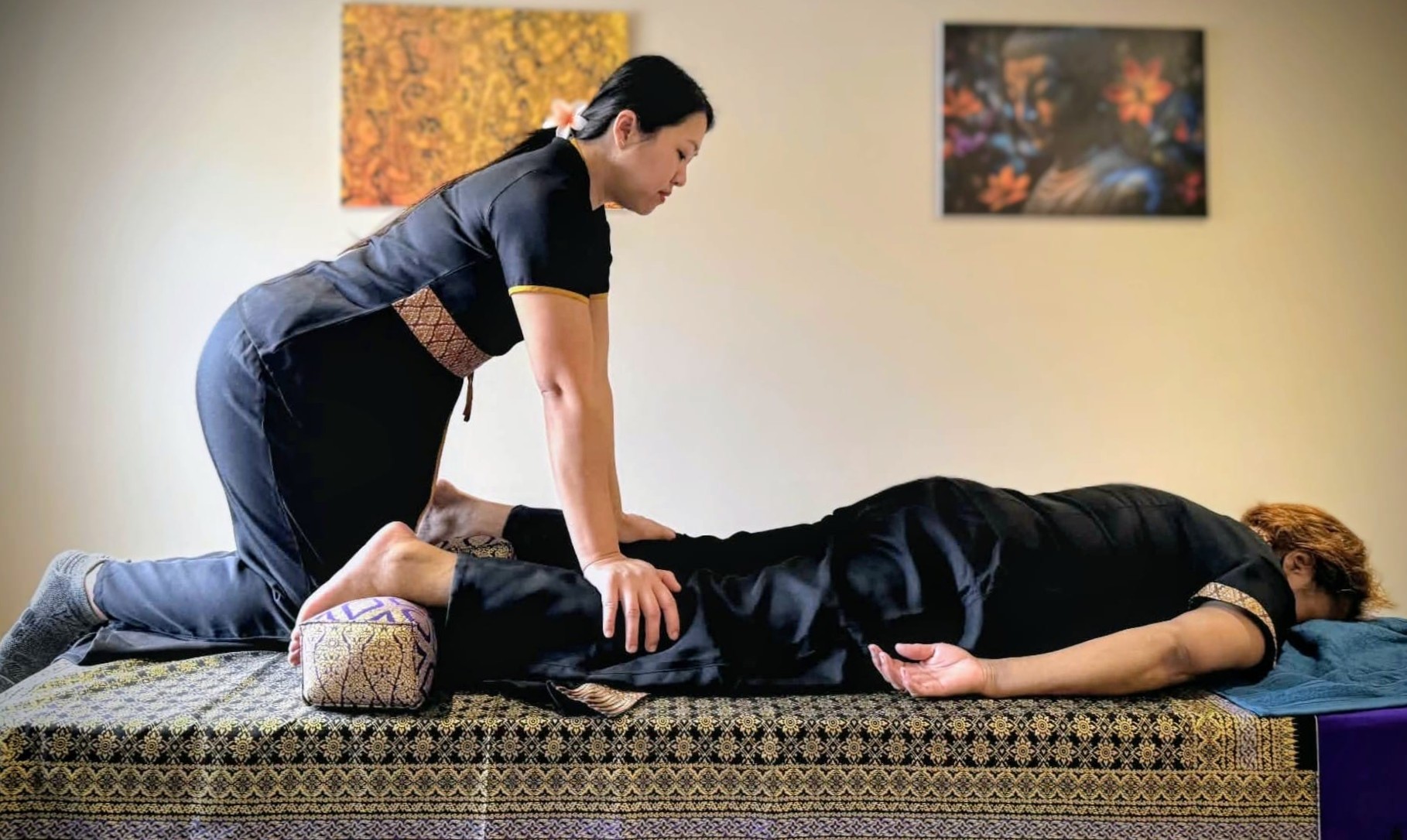 Full body massage op de mat